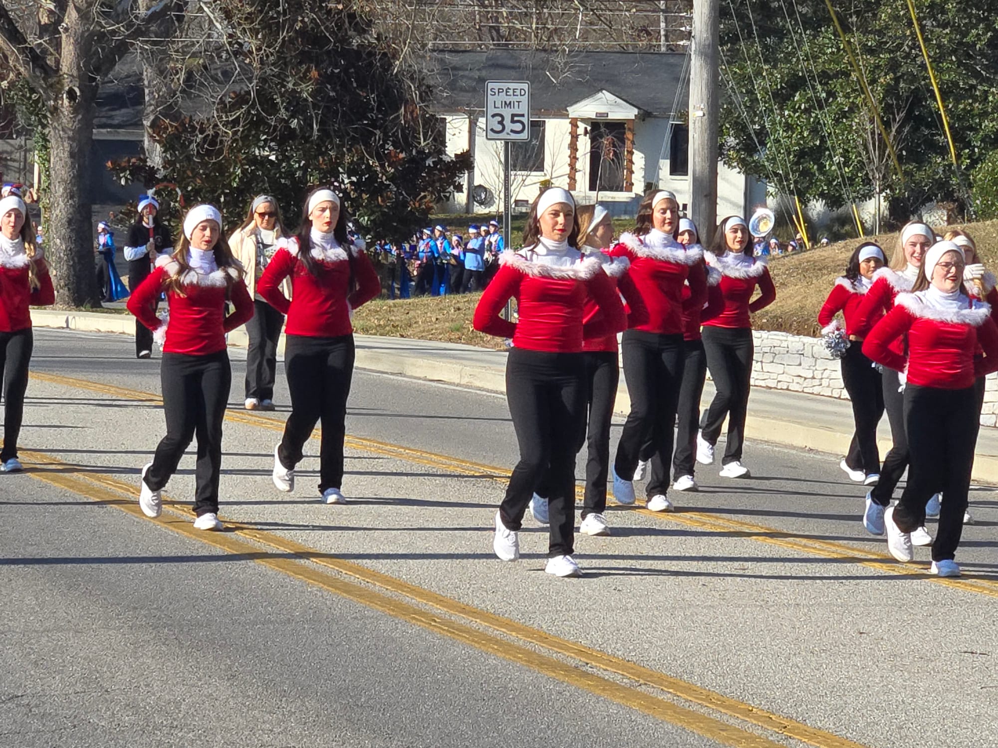 McMinnville Christmas Parade 2025