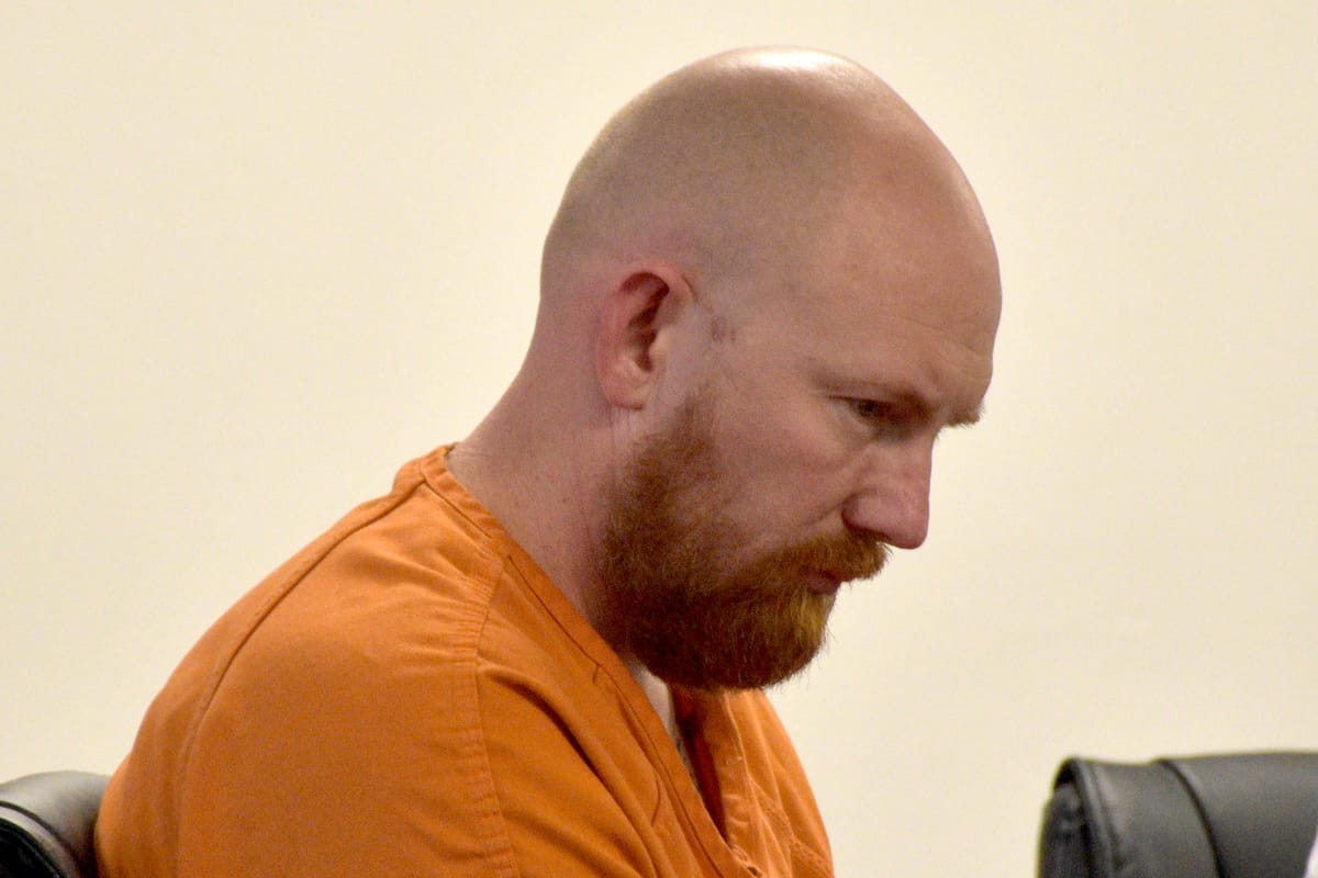 Shettles indicted on 4 counts