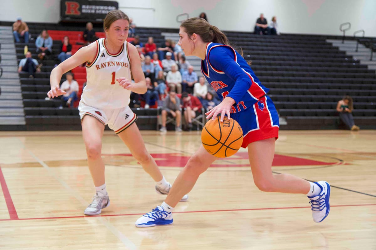 Lady Pioneers start season strong at Ravenwood