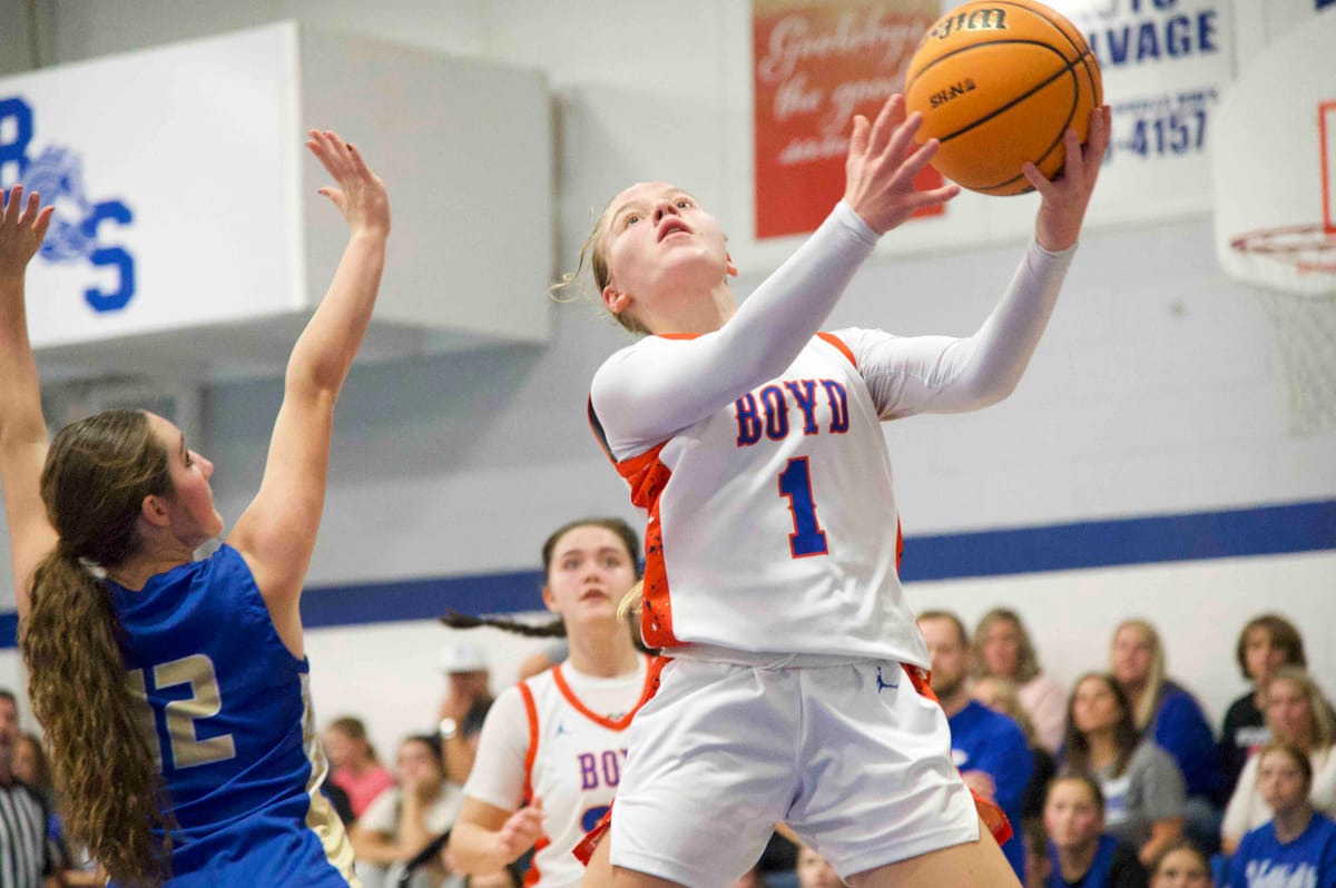 DeKalb County sweeps Boyd