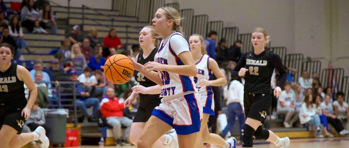 Holiday hoops are here