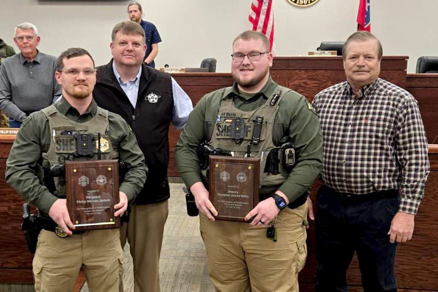 Deputies honored for heroism