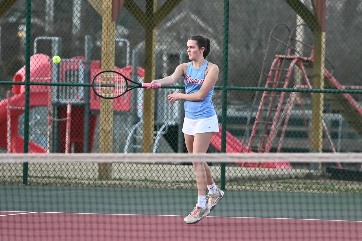 Lady Pioneers stay perfect, Pioneers fall to Community