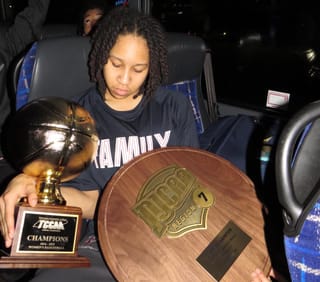 Perkins shines in title game