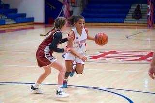 Sixth grade basketball looking to grow