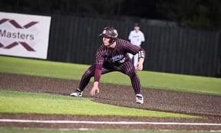 Warriors jump early and hold off Cumberland County for 7-5 win