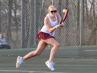 White County Tennis sweeps Upperman in dominant showing