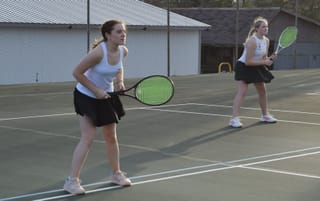 Clean Sweep: Warriors, Warriorettes roll past Van Buren