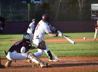 Adams, Pionke lead Warriors to much-needed win