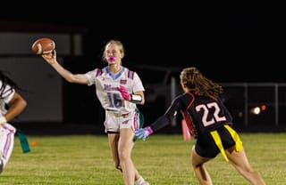 Lady Pioneers play spoilers