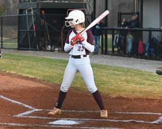 Warriorettes answer every time in 5-4 win over DeKalb