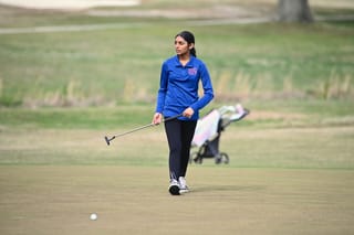 WCMS golf chasing progress on the links