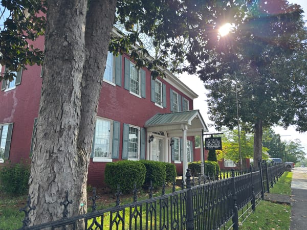 Black House to celebrate bicentennial