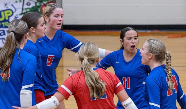 Lady Pioneers start with win