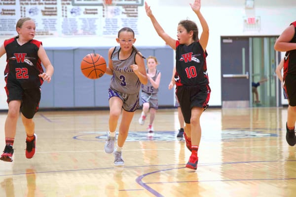 Dibrell, Centertown split battle of unbeatens