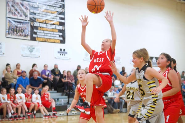 West sweeps Irving College