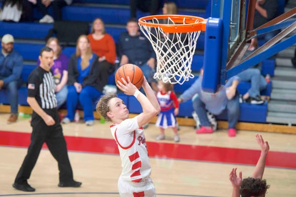 Pioneers roll past North