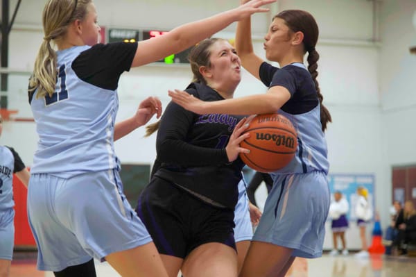 ‘Cats purr-fect at Eastside