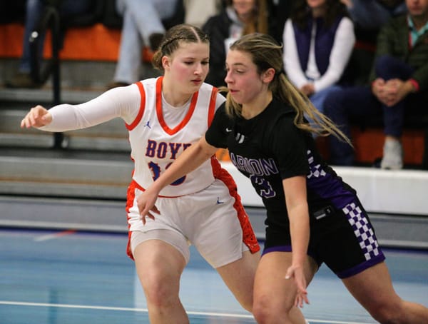 Lady Broncos smash Sequatchie