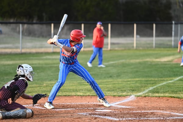 Pioneers stay hot in Sparta