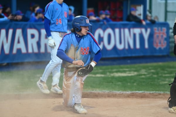 Pioneers keep buzzing with sweep of Yellow Jackets