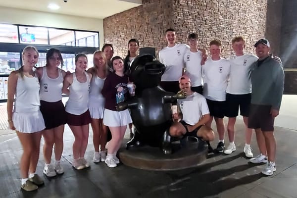 Warriors and Warriorettes sweep Stone Memorial on the road